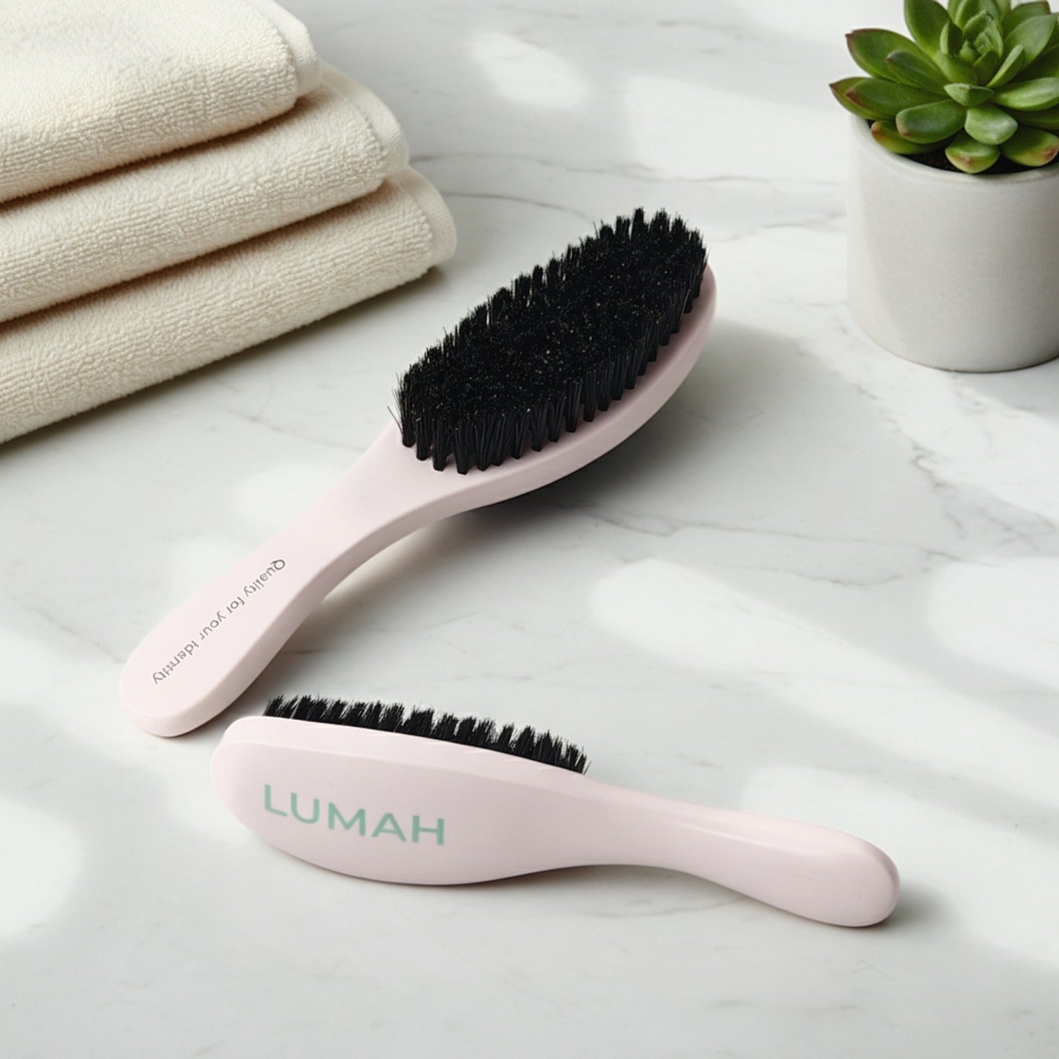 The Sculptor™ Slick Back Brush